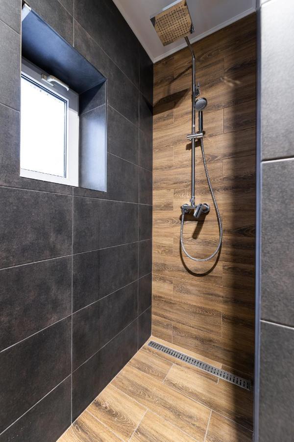 3 Room Apartments On Galytska Lviv Extérieur photo
